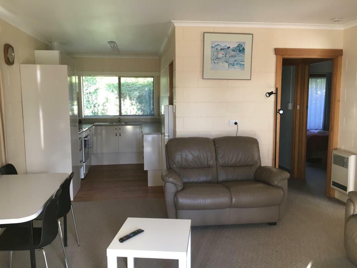 Willaway Motel Apartments Ulverstone Zewnętrze zdjęcie