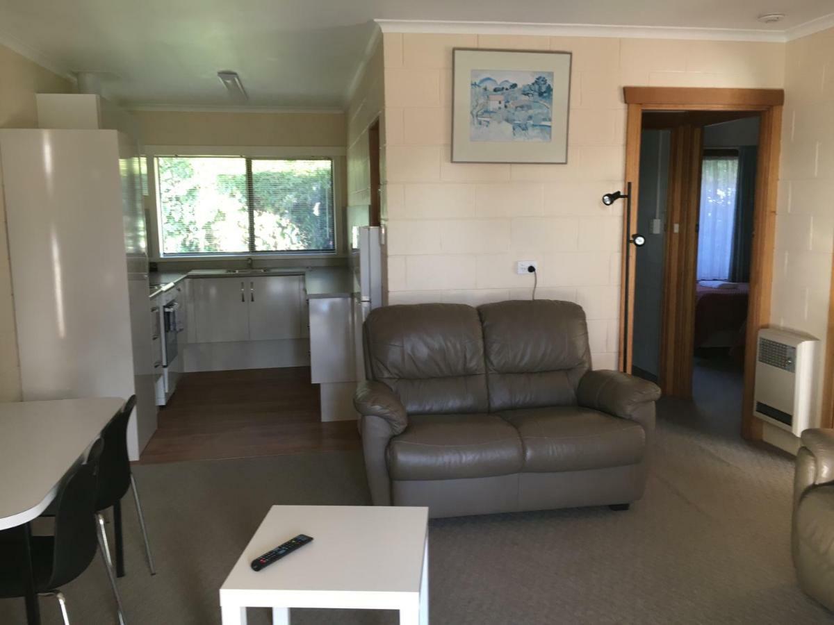 Willaway Motel Apartments Ulverstone Zewnętrze zdjęcie